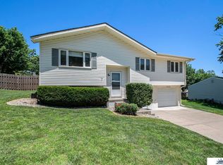 18918 Benton Blvd, Elkhorn, NE 68022