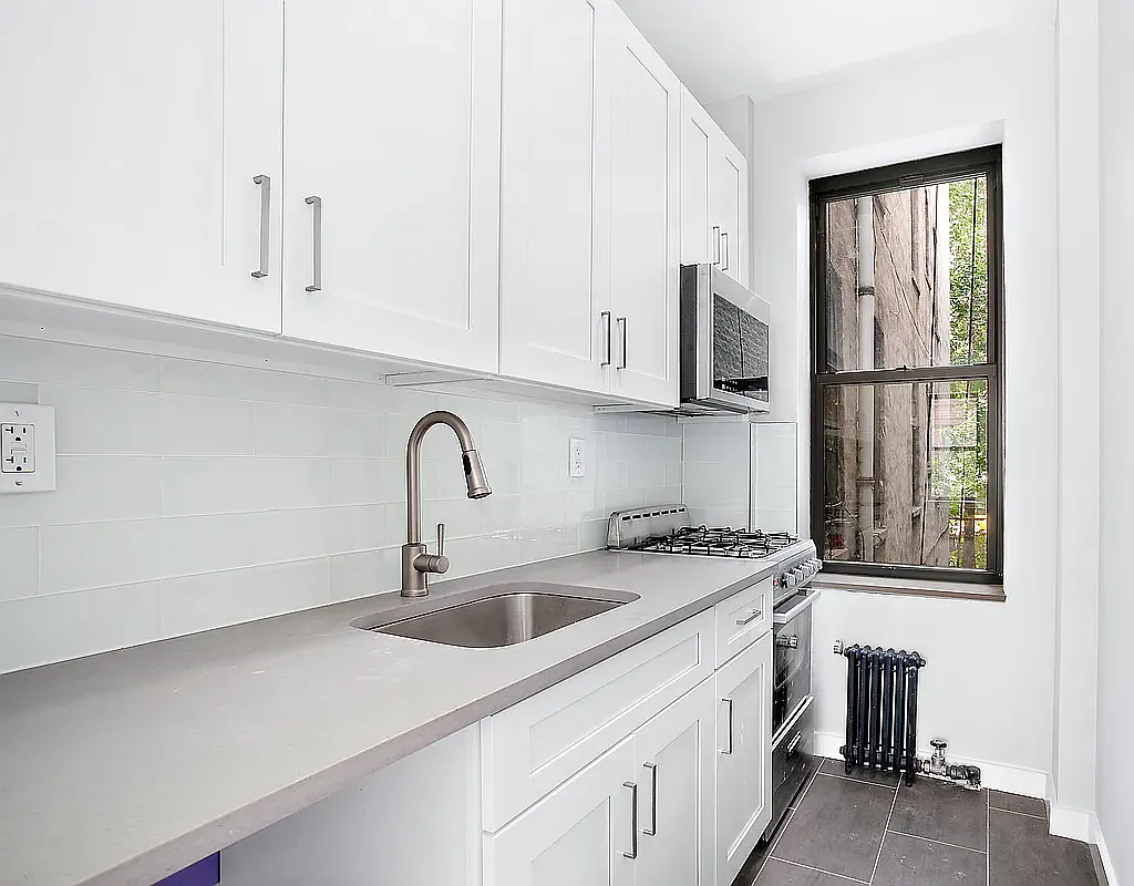 482 Tompkins Avenue — Photo 3
