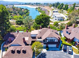 950 S Rim Crest Dr #12, Anaheim, CA 92807
