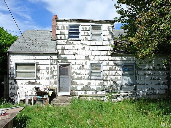 5th image of 6317 S Thompson Ave