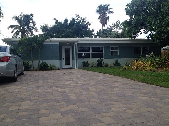 3rd image of 125 Almar Dr