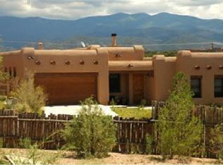 1765 Ridge Pointe Loop, Santa Fe, NM 87506