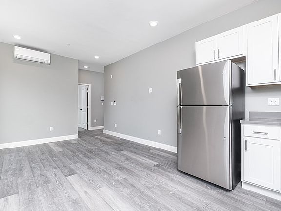 2nd image of 83 Bradstreet Ave #6