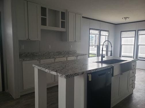 3rd image of 5354 County Road 313 E
