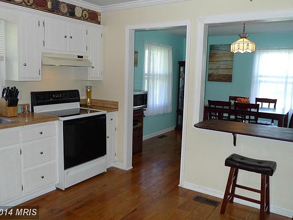 2nd image of 9512 Highlander Blvd