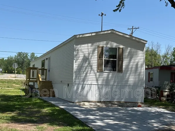 1400 Cleveland Rd, Colona, IL