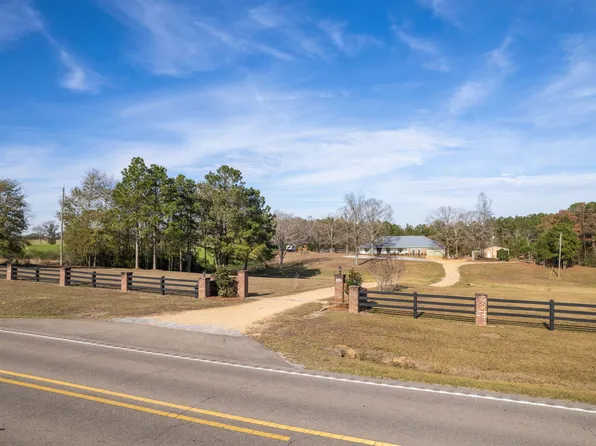 152 Highway 42, Sumrall, MS 39482
