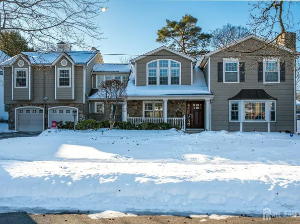 188 E Chestnut Ave, Metuchen, NJ 08840