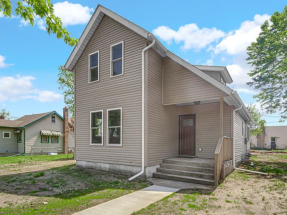 3rd image of 302 Oberreich St