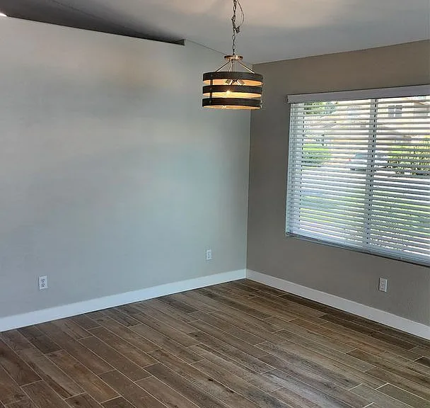 1382 E Butler Cir — Photo 7