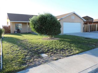 1128 S Yorktown St, Ridgecrest, CA 93555