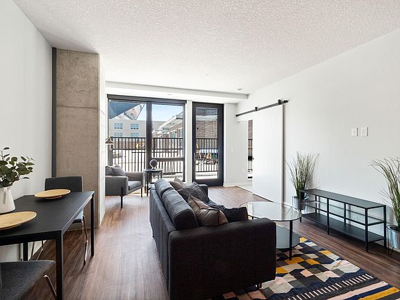 2nd image of 811 Washington Ave S #401