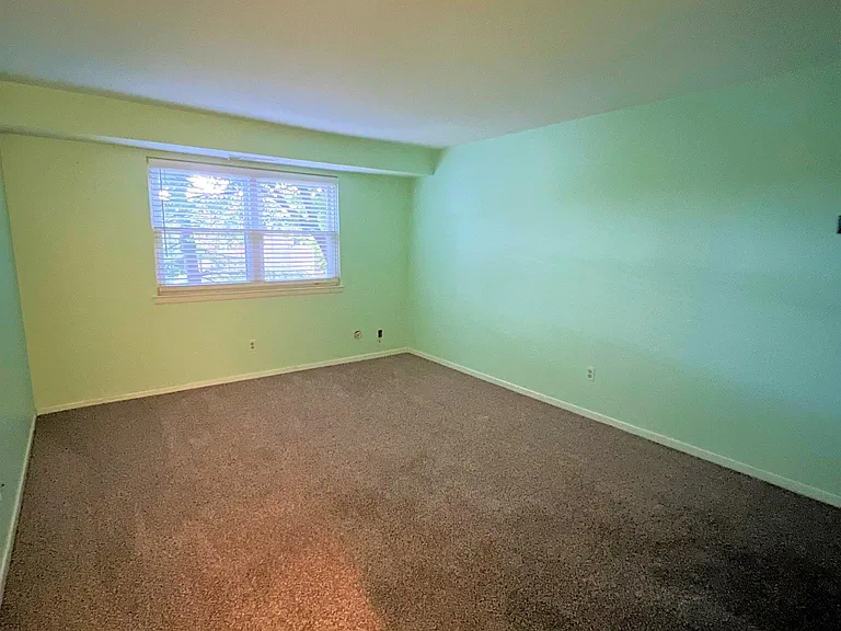 2914 State Hill Rd — Photo 8