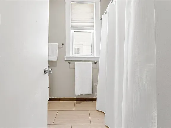6 Priesing St #1 — Photo 16