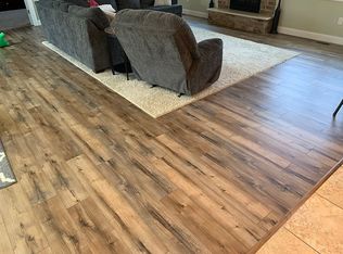 3013 Stonefence Dr, Kankakee, IL 60901