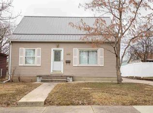 1145 Byron Ave, Waterloo, IA 50702