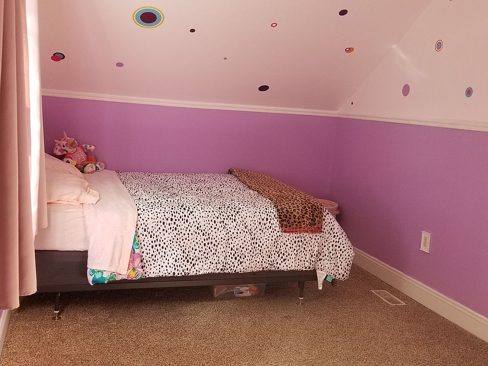 2nd image of 26397 Spicer St