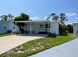 20731 Molokai Ct, Estero, FL 33928