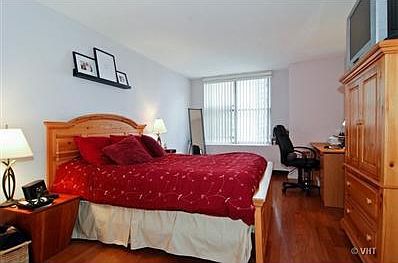 3rd image of 400 E Randolph St APT 3625