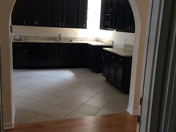 2nd image of 5730 S Michigan Ave APT 1