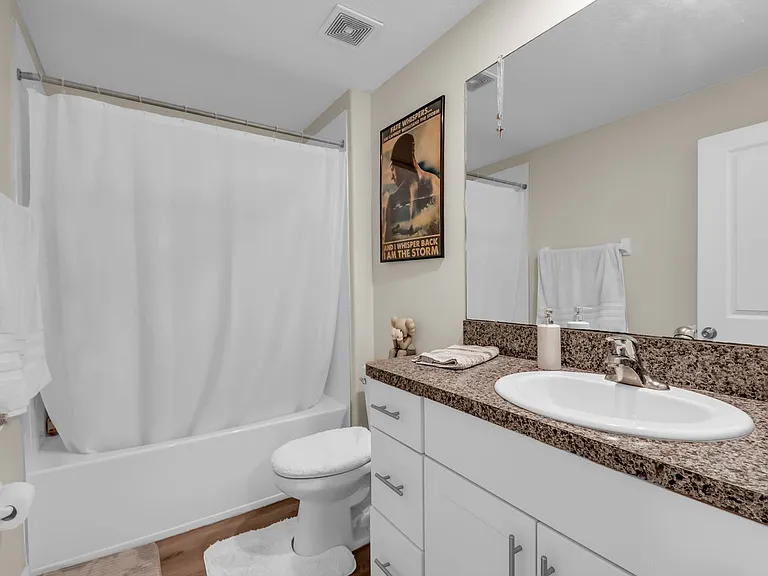 736 Royal Empress Dr — Photo 21