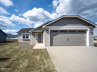 16157 N Hadley Loop, Rathdrum, ID 83858