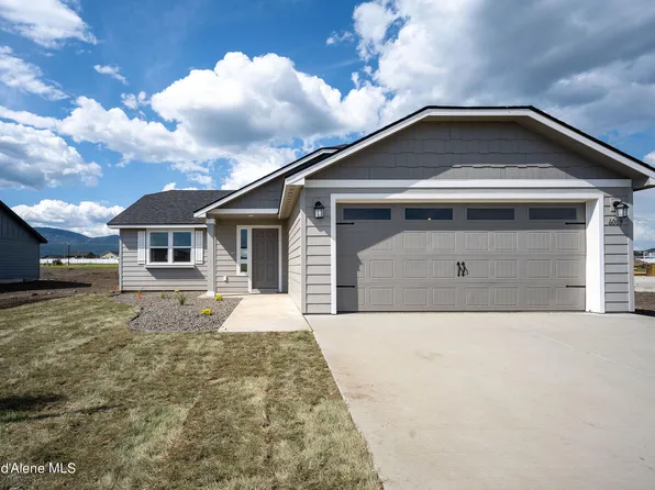 15975 N Hadley Loop, Rathdrum, ID 83858