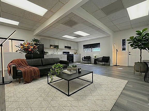 2nd image of 741 Olive Ave Suite B