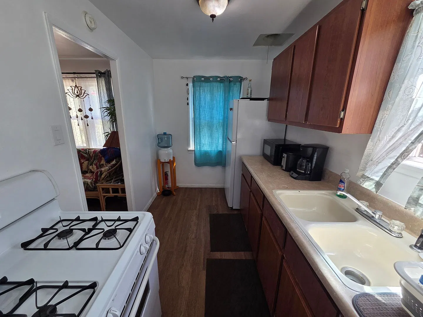 West Ventura 1+1 apartment - Super cute and close to downtown & beach! — Photo 4