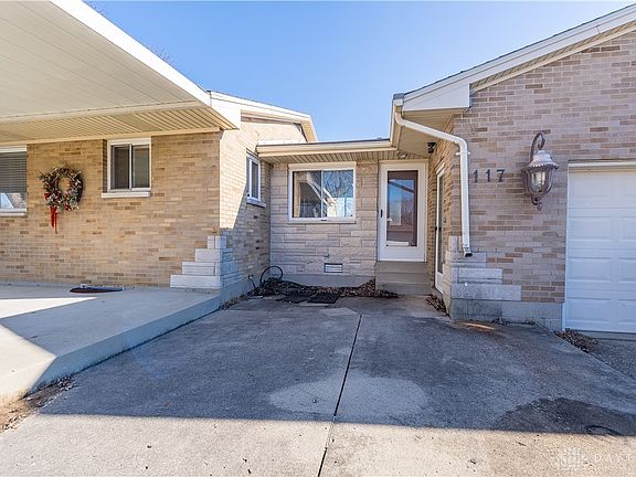 3rd image of 117 Jean Dr
