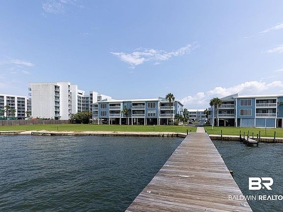 3rd image of 1872 W Beach Blvd #A-206