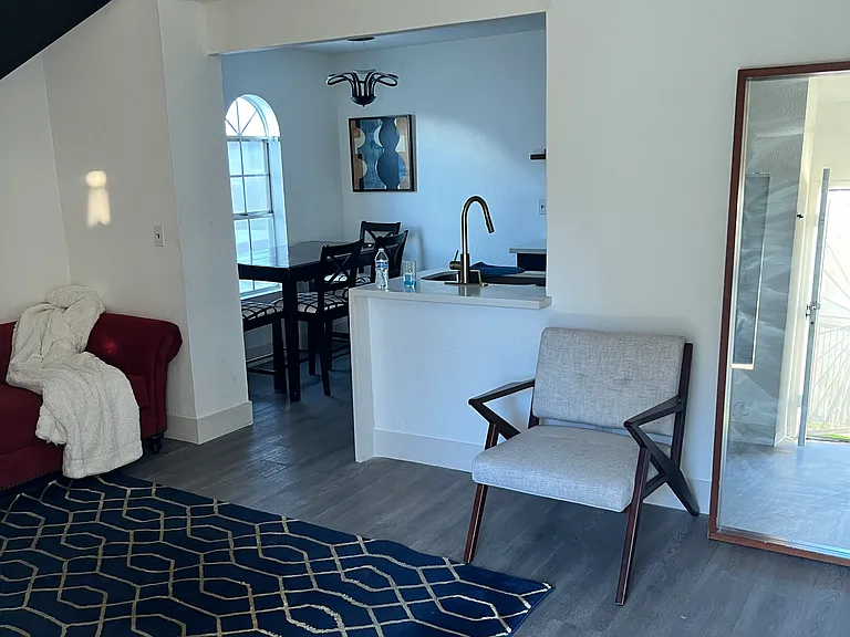 Aquamarine Way — Photo 7