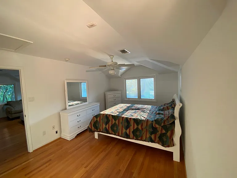 4535 Birch St #B — Photo 24
