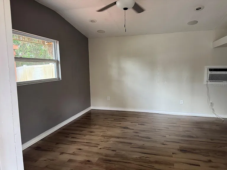 3306 Lake Saxon Dr — Photo 17