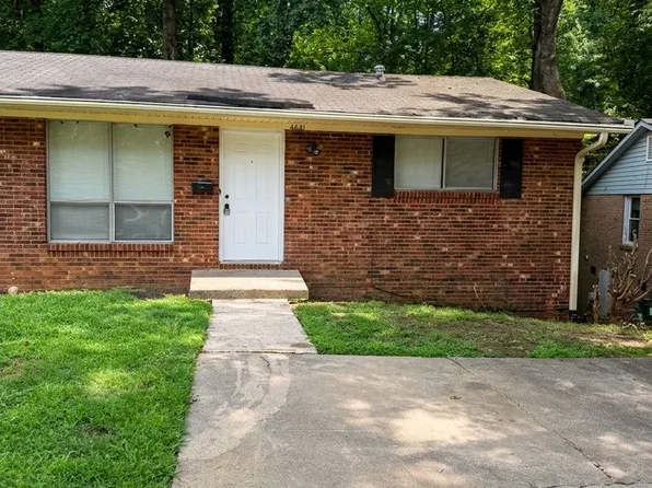 4641 Highlake Dr, Charlotte, NC 28215