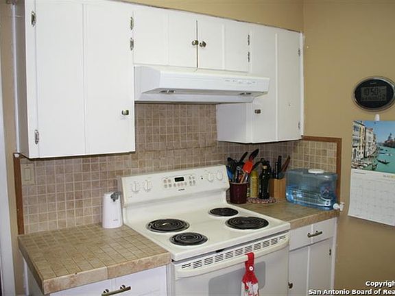 5th image of 10907 Limelight Dr