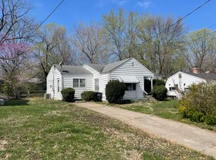 1643 S Broadway Ave, Springfield, MO 65807