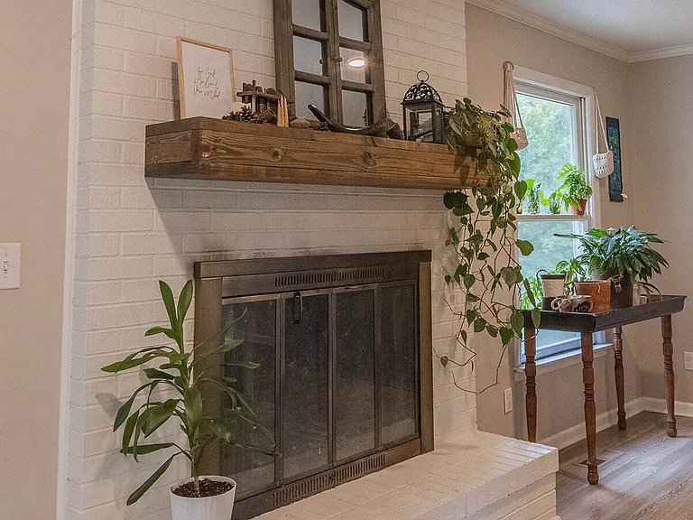 210 Elliott Ct — Photo 22