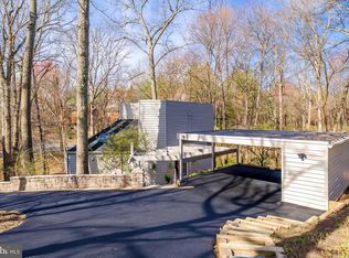 2118 Owls Cove Ln, Reston, VA 20191