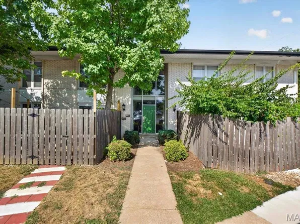 10401 Briarbend Dr APT 2, Saint Louis, MO 63146