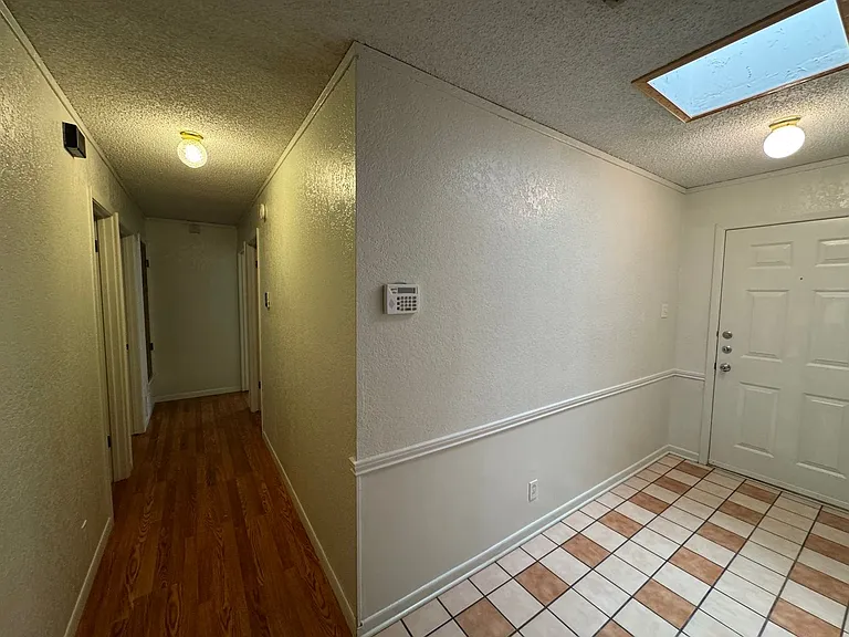 1803 Fairway Dr — Photo 12