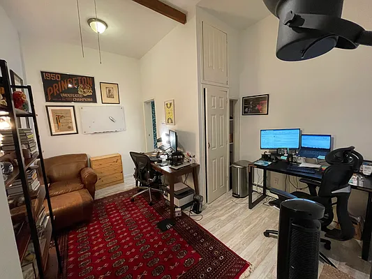 Rented by Realty Collective | media 15