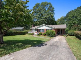 34 Sir Abbott St, Greenville, SC 29607