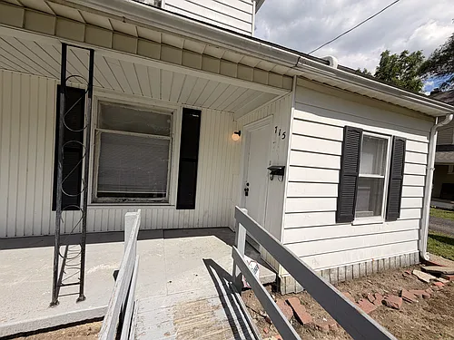 715 Madison Ave #2B Photo 1