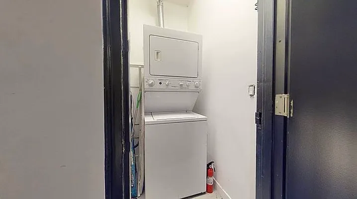 Rented by Keller Williams NYC | media 16