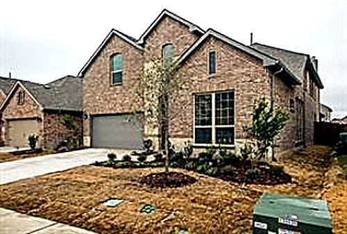 2212 Long Park Ave Photo 1