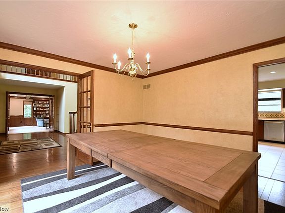 4th image of 861 Hardwood Ct
