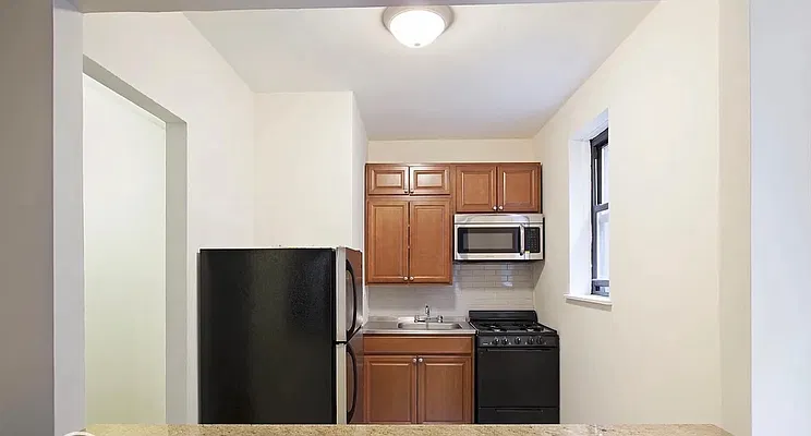 Rented by Corcoran | media 6