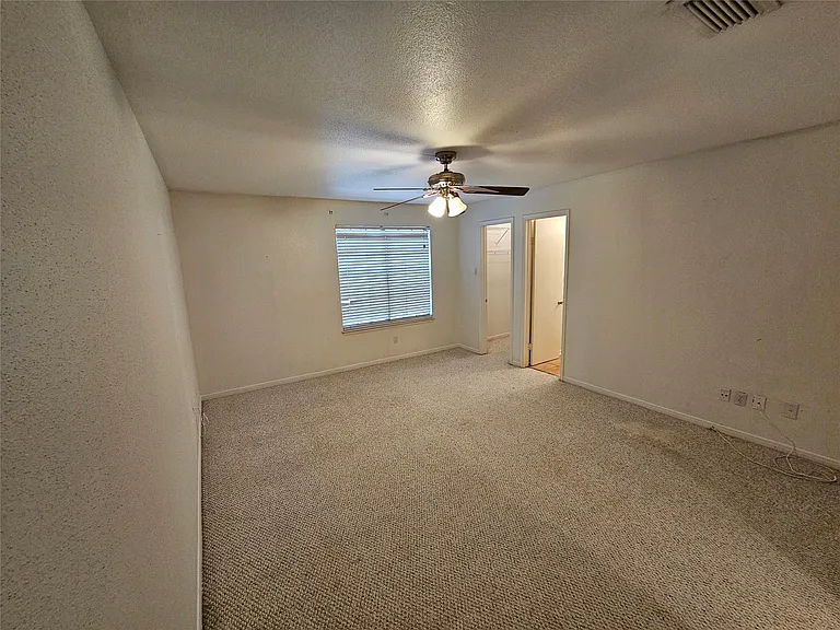 9800 Pagewood Ln #2404 — Photo 12