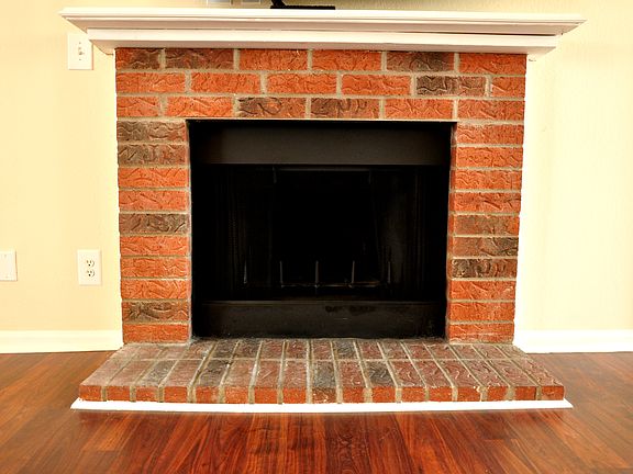 3rd image of 305 Lindenhurst Dr APT 7203